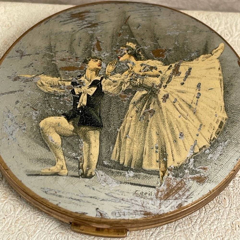 Vintage 1930-1949 Stratton Made in England Cecil Golding Ballet Powder Compact